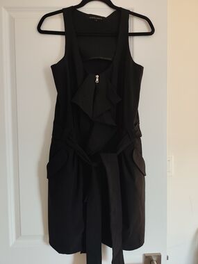 Cynthia Steffe Black Sleeveless Ruffle-Front Midi Dress